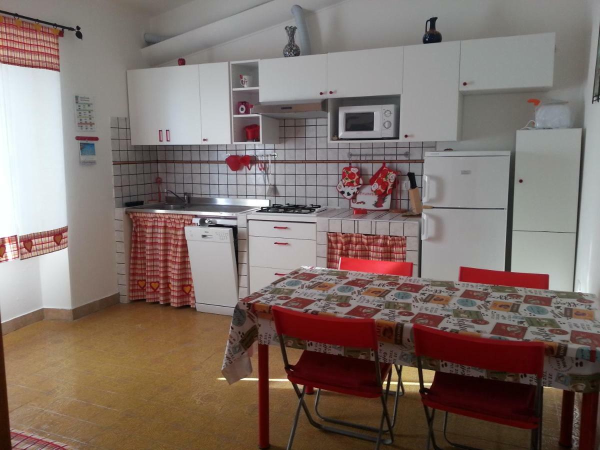 Villa Arancio Giorgio Cala Liberotto Buitenkant foto